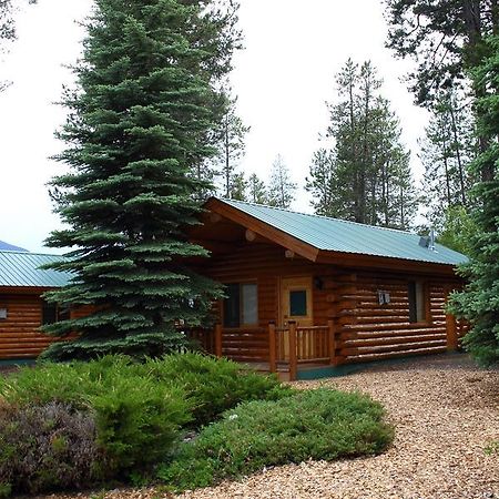 Silverwolf Log Chalets Coram Luaran gambar