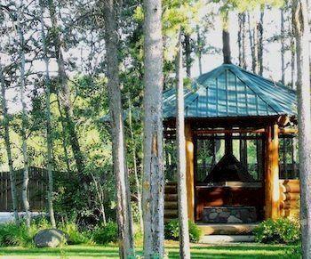 Silverwolf Log Chalets Coram Luaran gambar